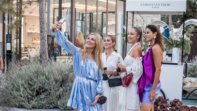 "La Collection Privée Christian Dior": Υποδέχεται τους λάτρεις της υψηλής αρωματοποιίας