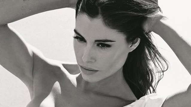 Θωμαή Απέργη: «Τα παιδιά στο σχολείο με έλεγαν φάλαινα κι έκλαιγα»