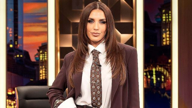 Λύγισε η Ιουλία Καλλιμάνη: &quot;Αν δεν είχα τον Θεό καθημερινά, να σηκώνομαι, να θυμιάζω, να κάνω προσευχή...&quot;