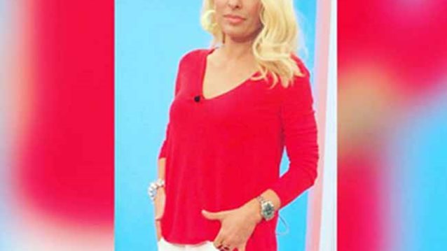 Ελένη Μενεγάκη: Η εμφάνιση στην εκπομπή της Τετάρτης: Ξέρουμε τι φόρεσε!