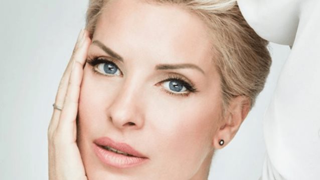 Ελένη Μενεγάκη : Οι καλύτερες στιγμές της μπροστά στον φακό της Ρούλας Ρέβη