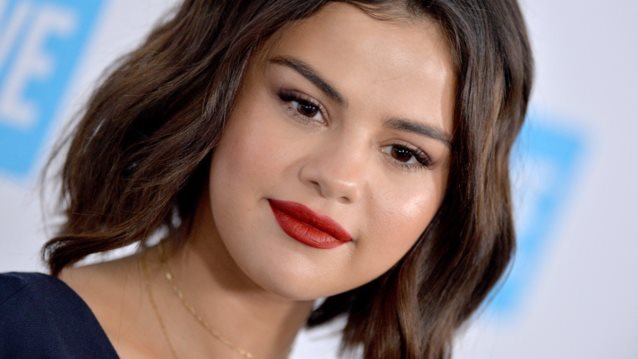 Beauty tips  : Καταλήξαμε! Αυτά είναι τα 4 κραγιόν που πρέπει να φοράς από σήμερα και κάθε μέρα
