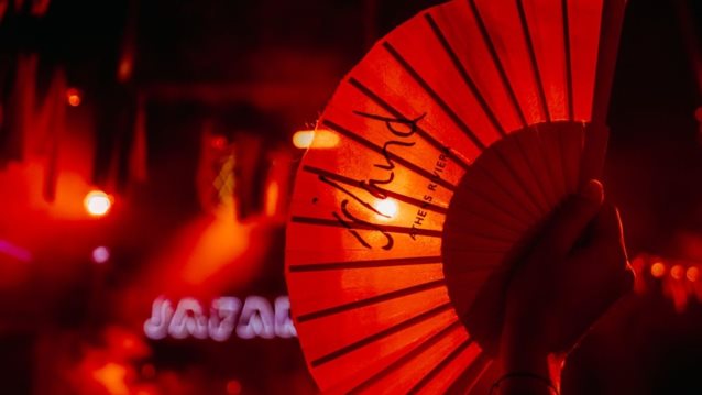 Το εμβληματικό Island club restaurant υποδέχεται το καλοκαίρι στις 9 Μαΐου