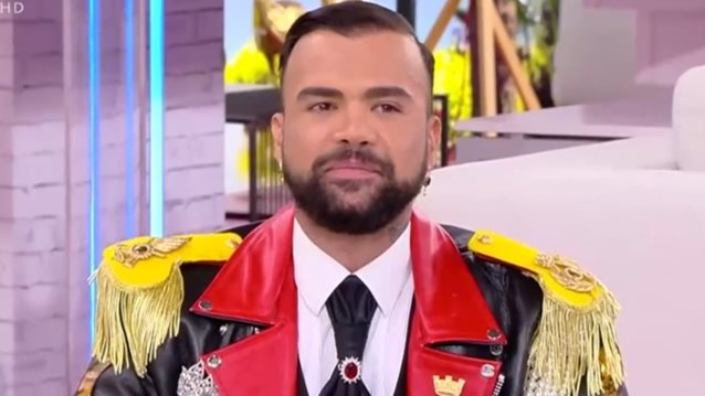 Ο Περικλής Κονδυλάτος μιλά για την αιχμηρή ανάρτηση κατά της Ανθής Σαλαγκούδη