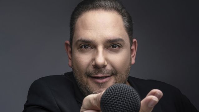 Ο Στέλιος Διονυσίου έγινε viral στο Tik Tok με την επανακυκλοφορία του &quot;Πες του μάγκα&quot;