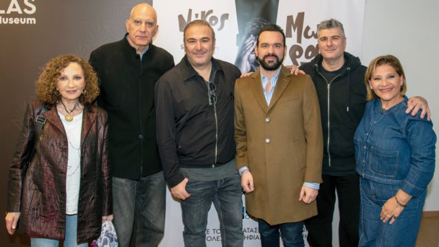 "Εκατό Φορές Κομμάτια" με την υπογραφή του Νίκου Μωραΐτη | Όσα έγιναν στην παρουσίαση του album με Ρέμο, Γλυκερία &amp; Νέγκα