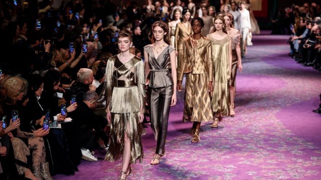 Dior | Άνοιξη/Καλοκαίρι 2020: Η Maria Grazia Chiuri συνεργάστηκε με τη Judy Chicago για τη νέα της Haute Couture συλλογή