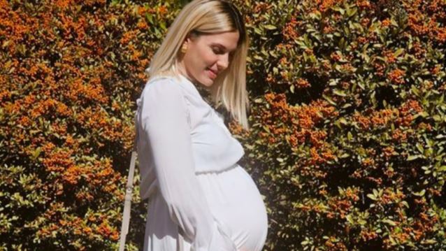 Η Μαντώ Γαστεράτου αποκαλύπτει για την εγκυμοσύνη της: &quot;Μετά από μήνες στο κρεβάτι...&quot;