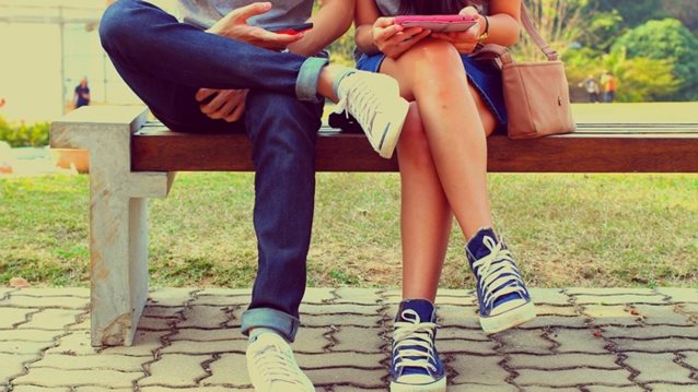 Για ποιο λόγο δεν πρέπει να είσαι φίλος στο Facebook με τη σύντροφό σου
: Κι όμως η επιστήμη μίλησε!