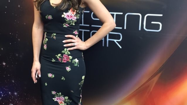 Καλομοίρα: Τι φόρεσε στο media event για το Rising Star;