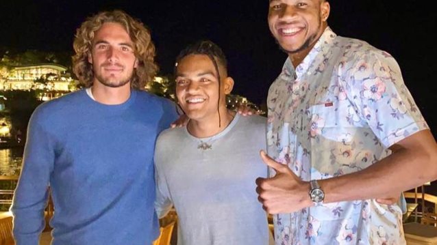 Συνάντηση... κορυφής!: Για κοκτέιλ στην Αθήνα, Αντετοκούνμπο και Τσιτσιπάς - Στην παρέα και ο Καραλής