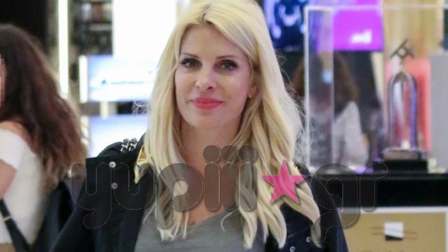 Ελένη Μενεγάκη: Για ψώνια πριν το τριήμερο της Καθαράς Δευτέρας! Πού την εντοπίσαμε;