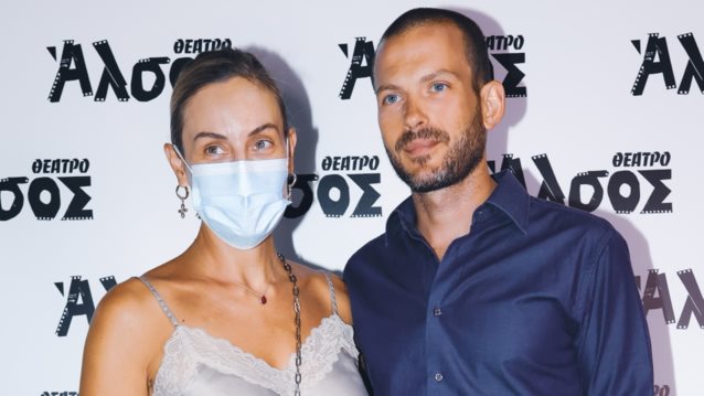 Ελεονώρα Μελέτη &amp; Θοδωρής Μαροσούλης | Βραδινή έξοδος για το ζευγάρι λίγο πριν την πρεμιέρα στο MEGA