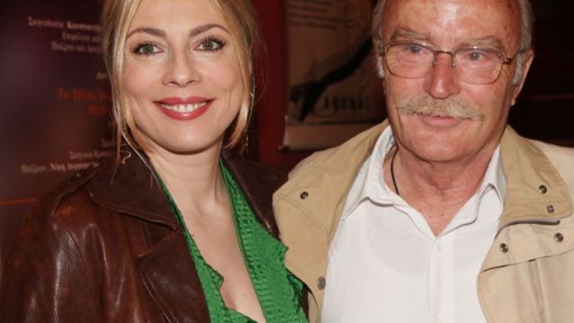 Η Σμαράγδα Καρύδη στην πρώτη ανάρτηση μετά τον θάνατο του πατέρα της