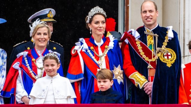 Ο μοναδικός δεσμός του πρίγκιπα Γουίλιαμ με την πριγκίπισσα Σάρλοτ: Το δώρο της 9χρονης που δεν βγάζει από πάνω του