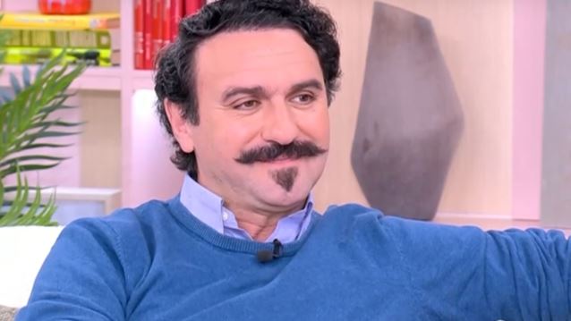 Ο Μελέτης Ηλίας χορεύει με τον γιο του και γίνεται viral στο Tik Tok