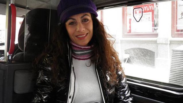 Φιλοθέη Μώβ: Η αιχμηρή δήλωση για τη «συγγνώμη» του Γιάννη Βαρδή μετά το δικαστήριο