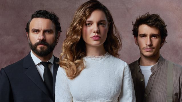 &quot;Προξενιό της Ιουλίας&quot; | Σάρωσε στην πρεμιέρα της