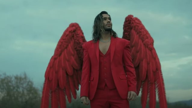 Μέλισσες | Στην κορυφή των trends το νέο κομμάτι του Χρήστου Μάστορα, &quot;Αν&quot;