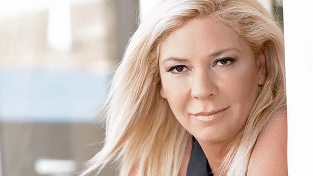 Δήμητρα Λιάνη-Παπανδρέου: Η εντονη ενόχληση μπροστα στην καμερα: Η ερώτηση που την έκανε να διακόψει τις δηλώσεις