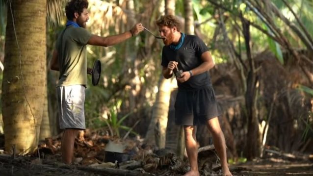 Survivor | &quot;Ο Τζέιμς έχει τον Νίκο λες και είναι η γκόμενά του&quot;