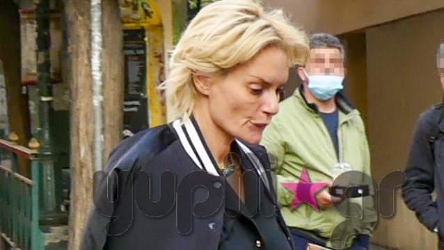 Έλενα Χριστοπούλου: Με άψογο street style στο Κολωνάκι! Όλες οι φωτογραφίες