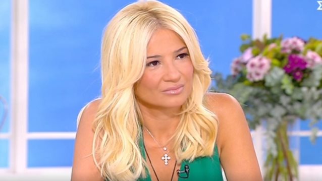 Η Φαίη Σκορδά αποκάλυψε το τηλεοπτικό μέλλον της Κατερίνα Καραβάτου: "Μου ήρθε μια πληροφορία..."
