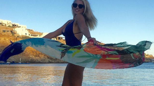 Instagram Report
: Το timeline των διακοπών της ελληνικής showbiz