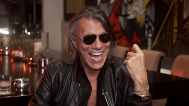 Μήπως είναι η στιγμή να μιλήσουμε ανοιχτά για τον Ηλία Ψινάκη;