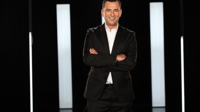 Άγγελος Μπράτης: Ποιος είναι τελικά ο ταλαντούχος κριτής του Next Top Model;
