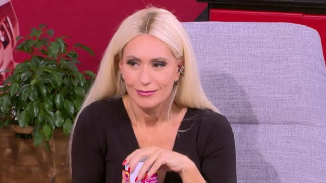 Μαρία Μπακοδήμου | Η γρήγορη ενηλικίωση, το δύσκολο διαζύγιο, οι σέξι εμφανίσεις και η εκπομπή που θα ήθελε να κάνει