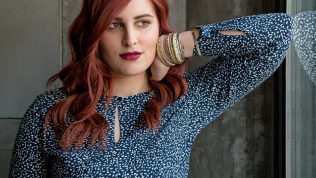 Εβελίνα Νικόλιζα: Η απίστευτη αλλαγή στην εμφάνιση της κόρης της Μπέσσυς Αργυράκη: Δείτε πώς είναι σήμερα!