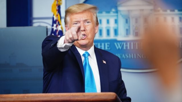 O Donald Trump γνώριζε...: ...αλλά έκρυβε την αλήθεια για τον κορονοϊό