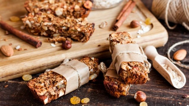 MamaPost by The Mamagers: Μπάρες ενέργειας για παιδιά (χωρίς ζάχαρη) από τη διατροφολόγο