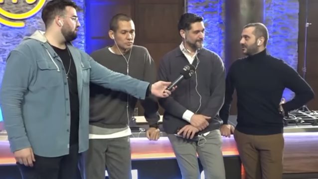 Ο Λεωνίδας Κουτσόπουλος στην πρώτη του τηλεοπτική εμφάνιση μετά τον ερχομό του γιου του