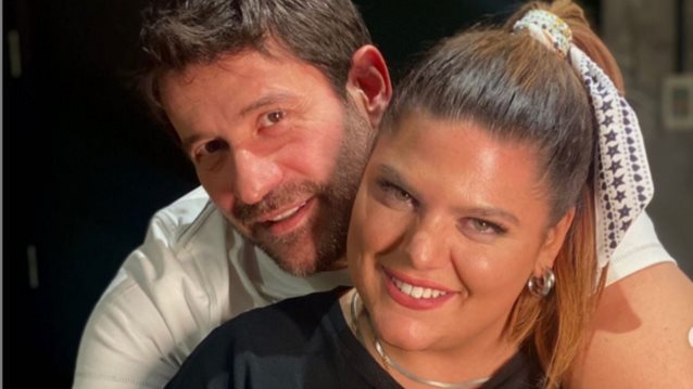 Δανάη Μπάρκα και Αλέξης Γεωργούλης ποζάρουν μαζί και δημιουργούν ένα απολαυστικό remake από το &quot;Είσαι το ταίρι μου&quot;!