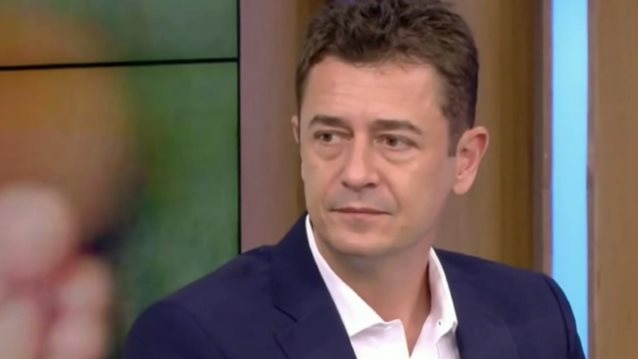 Ο Αντώνης Σρόιτερ μιλά για τις κόρες του - Οι ξεκαρδιστικές απορίες τους και τα παράπονά τους