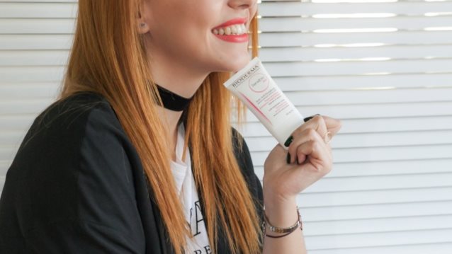 «Έχω ευαίσθητο δέρμα. Και όμως, το αγαπώ!»: Η beauty editor του Yupiii, Βασιλική Καρανζογιάννη, αποκαλύπτει τα πολύτιμα μυστικά της καθημερινής, beauty ρουτίνας της
