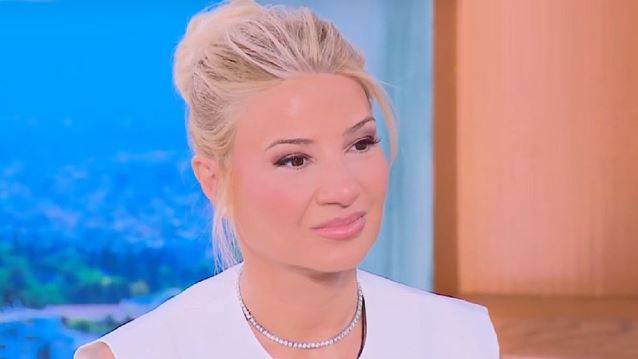 Φαίη Σκορδά: "Έγιναν διάφορα ευτράπελα και έλεγα ότι τουλάχιστον έχουμε εσένα"