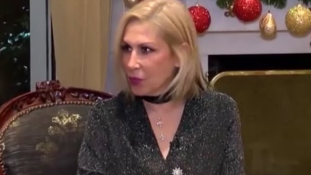 Έφη Σαρρή : Άνοιξε το σπίτι της &amp; αποκάλυψε με ποιον τραγουδιστή θέλει να συνεργαστεί