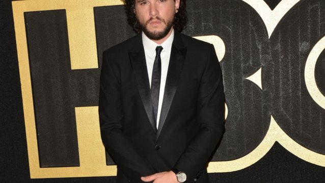 Kit Harington 
: Κουρεύτηκε οπότε ξέχνα ελεύθερα τον Jon Snow! 

