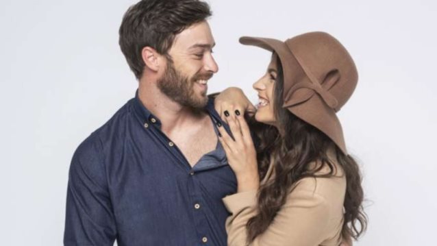 Στέφανος Μιχαήλ &amp; Δανάη Παππά

: Δυο ξένοι! Τα unfollow &amp; οι φωτογραφίες που... εξαφανίστηκαν