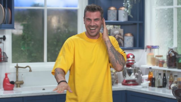 Ο Άκης Πετρετζίκης επιστρέφει στο &quot;Kitchen Lab&quot; - Τι θα δούμε στην πρεμιέρα;