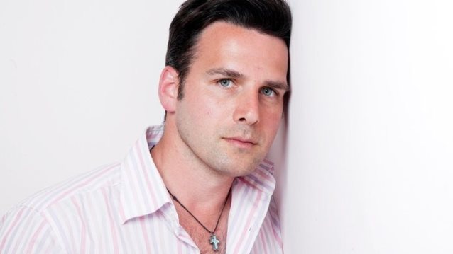 Περικλής Στεργιανούδης: Ο αξέχαστος νικητής του Fame Story στέλνει... πακέτο, 15 χρόνια μετά!