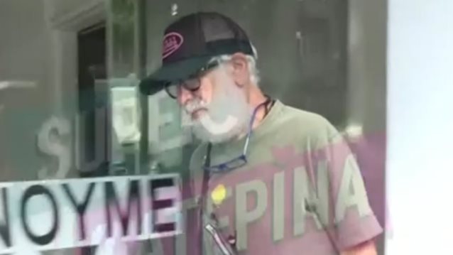 Η αντίδραση του Πέτρου Φιλιππίδη στην ερώτηση για τις καταγγέλουσες - Θα κινηθεί νομικά;