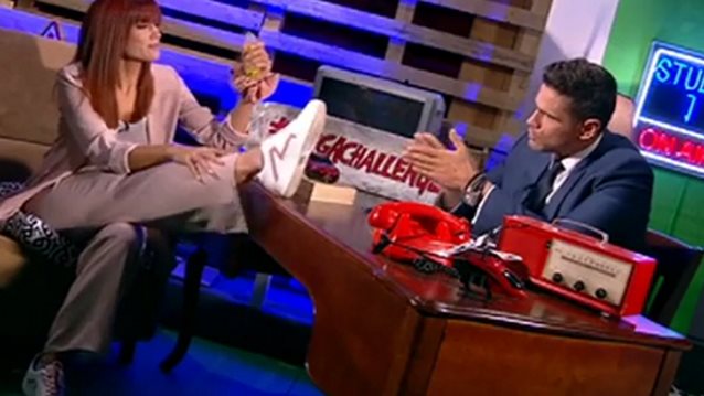 Δημήτρης Ουγγαρέζος: Το OugaChallenge επέστρεψε &amp; «ξετίναξε» τη Μαίρη Συνατσάκη