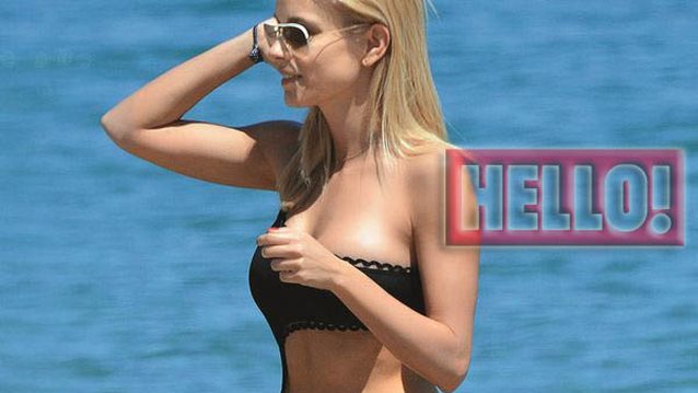 Δούκισσα Νομικού: Η sexy εμφάνιση σε παραλία της Μυκόνου