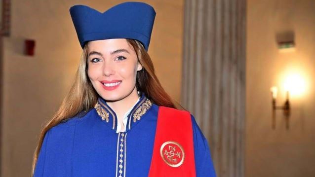 Η Αντωνία Καλλιμούκου πήρε πτυχίο Νομικής - "Θυμάμαι τους κόπους, το διάβασμα"