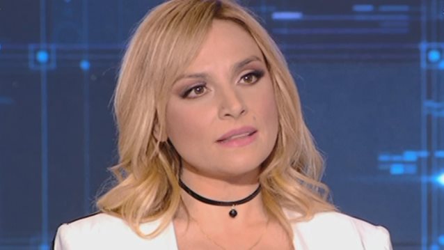 Ελεωνόρα Ζουγανέλη: «Βίωσα από την αρχή δραματικά την καραντίνα, ζορίστηκα γιατί είμαι και μόνη μου»