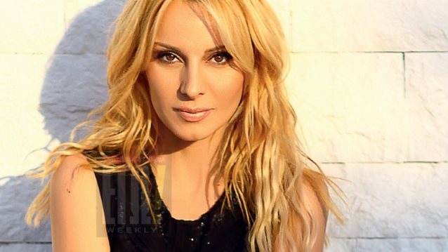 Πέγκυ Ζήνα: Ο έρωτας με τον Λύρα και η αισθητική επέμβαση που έχει κάνει